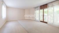 Bedroom of Flat for sale in Sant Cugat del Vallès  with Air Conditioner, Heating and Terrace