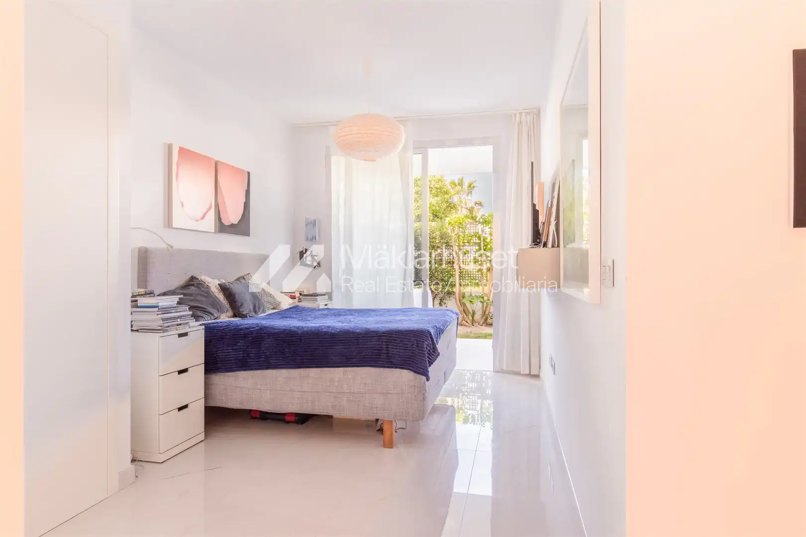 Habitación de Apartamento en venta en Estepona con Terraza