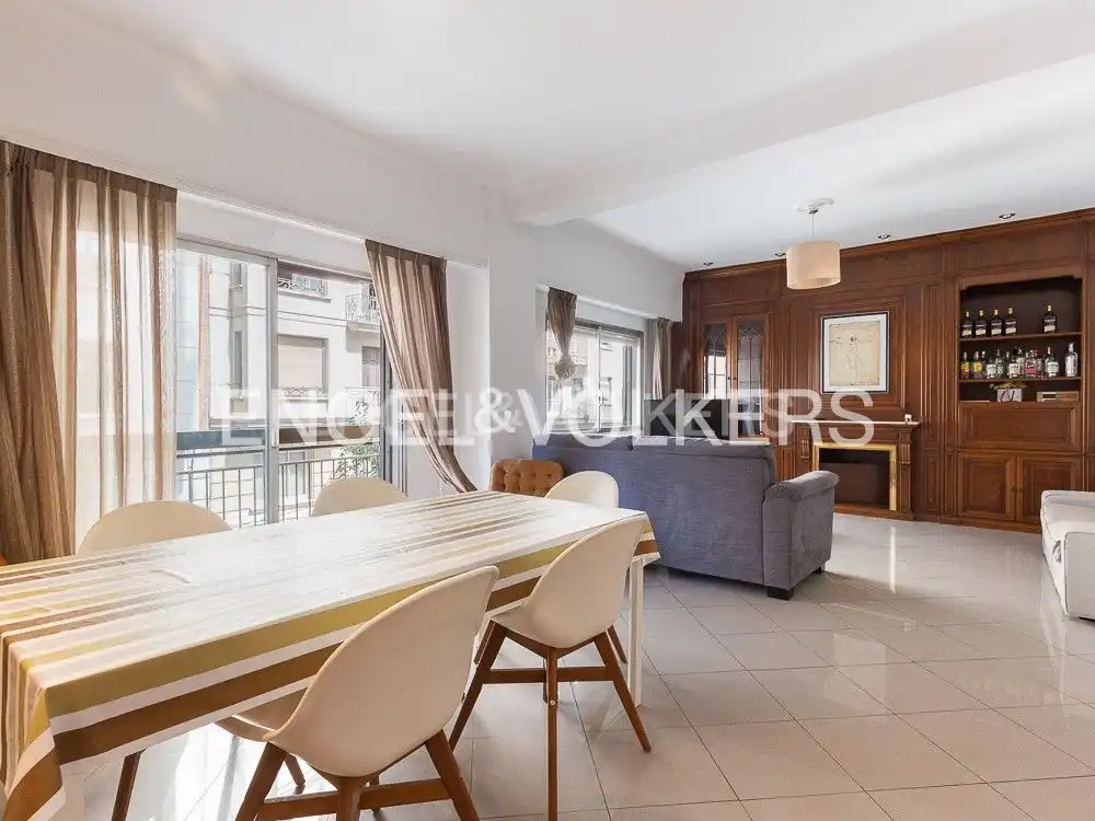 Vista exterior de Piso de alquiler en Valencia con Calefacción, Amueblado y Se aceptan mascotas