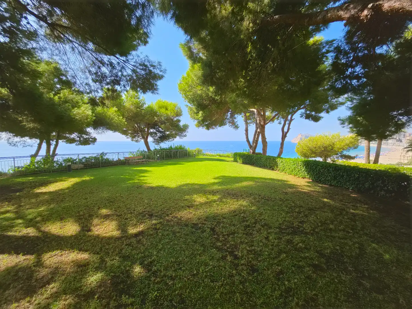 Jardín de Piso en venta en Benidorm con Aire acondicionado, Calefacción y Terraza