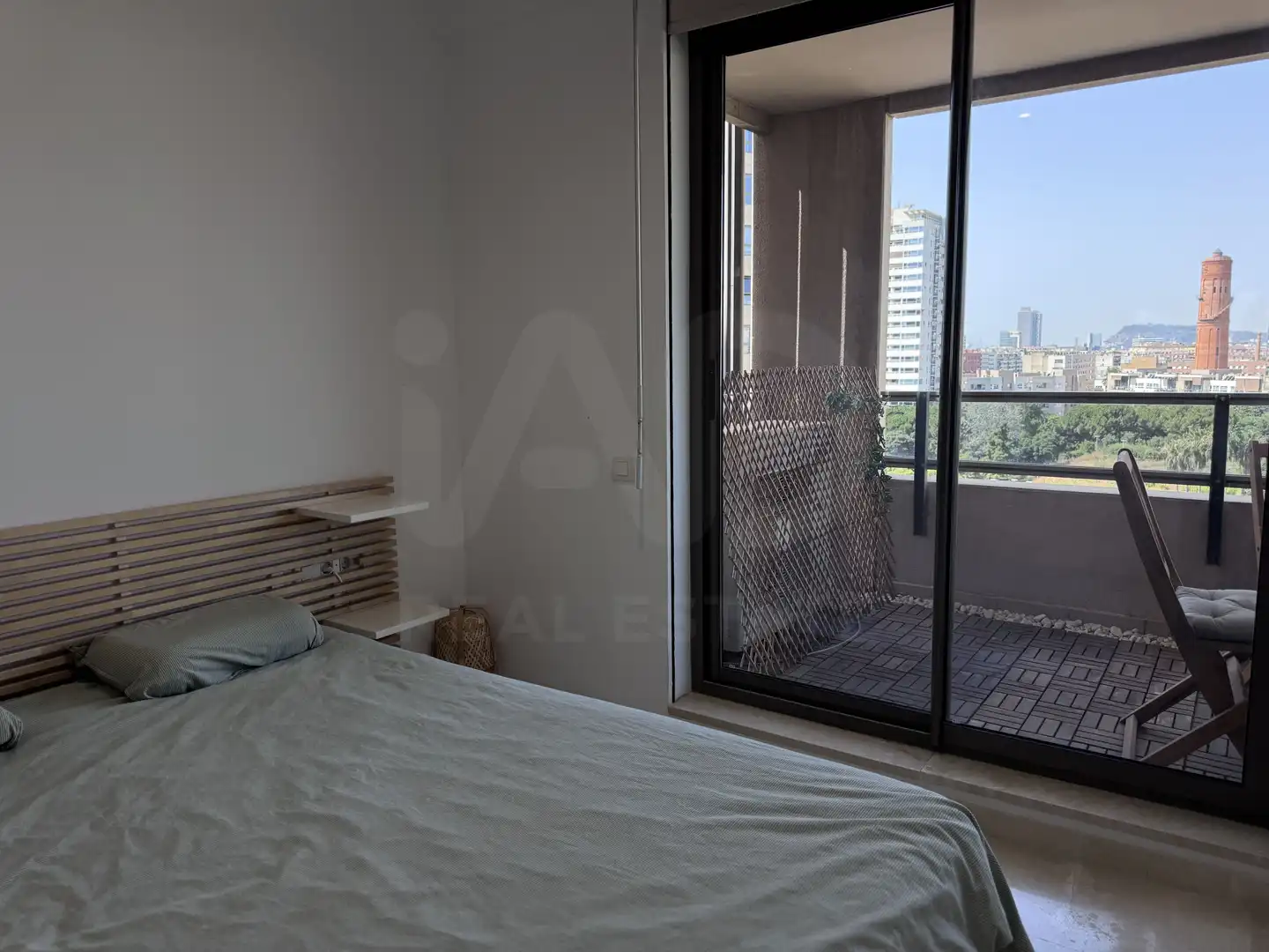 Bedroom of Flat for rent in Barcelona