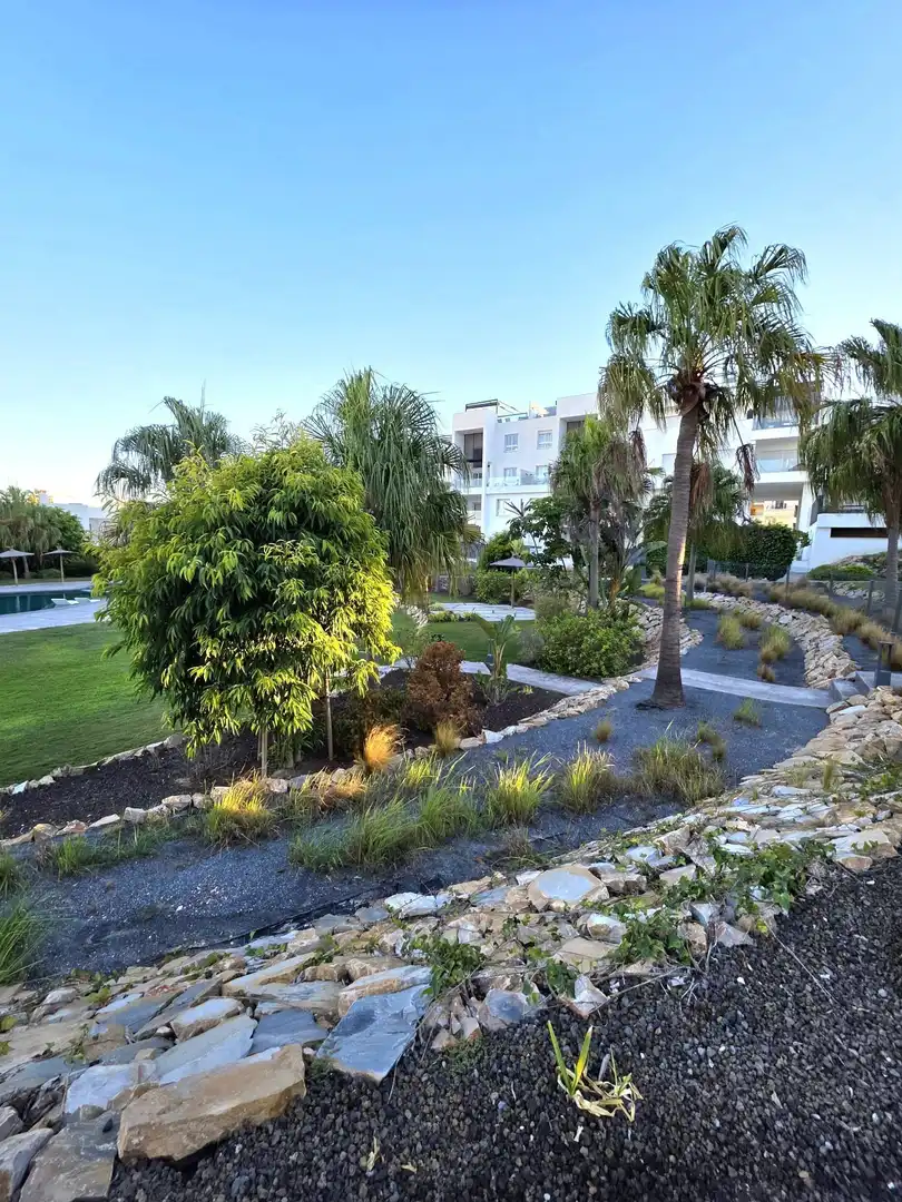 Außenansicht von Wohnungen zur Miete in Torrevieja mit Klimaanlage, Terrasse und Abstellraum