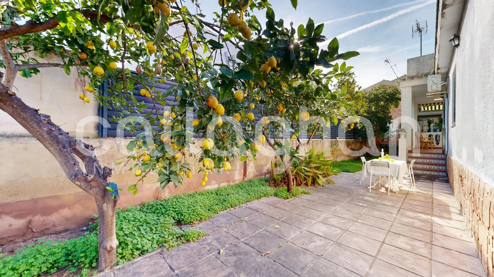 Jardí de Casa o xalet en venda en Sagunto / Sagunt amb Aire condicionat, Calefacció i Jardí privat