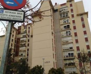 Exterior view of Flat for sale in  Sevilla Capital