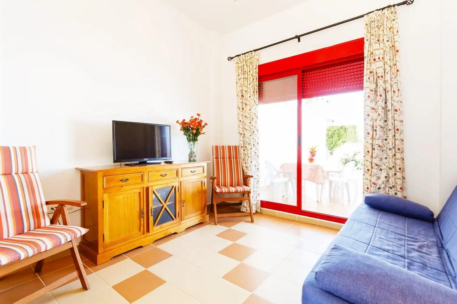 Apartamento con terraza en venta en Las Palmeras - Dehesilla, imagen 7
