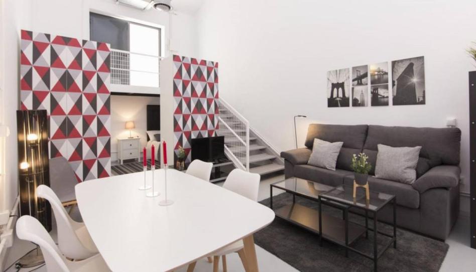 Photo 1 of Study to rent in Pueblo Nuevo, Madrid