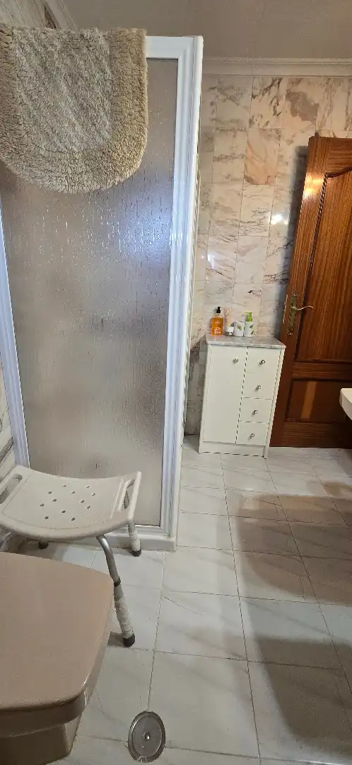 Bany de Casa o xalet en venda en Villacastín amb Calefacció, Jardí privat i Balcó