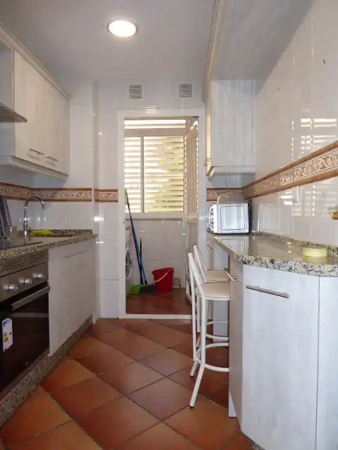 Küche von Wohnung zur Miete in Málaga mit Klimaanlage, Terrasse und Möbliert