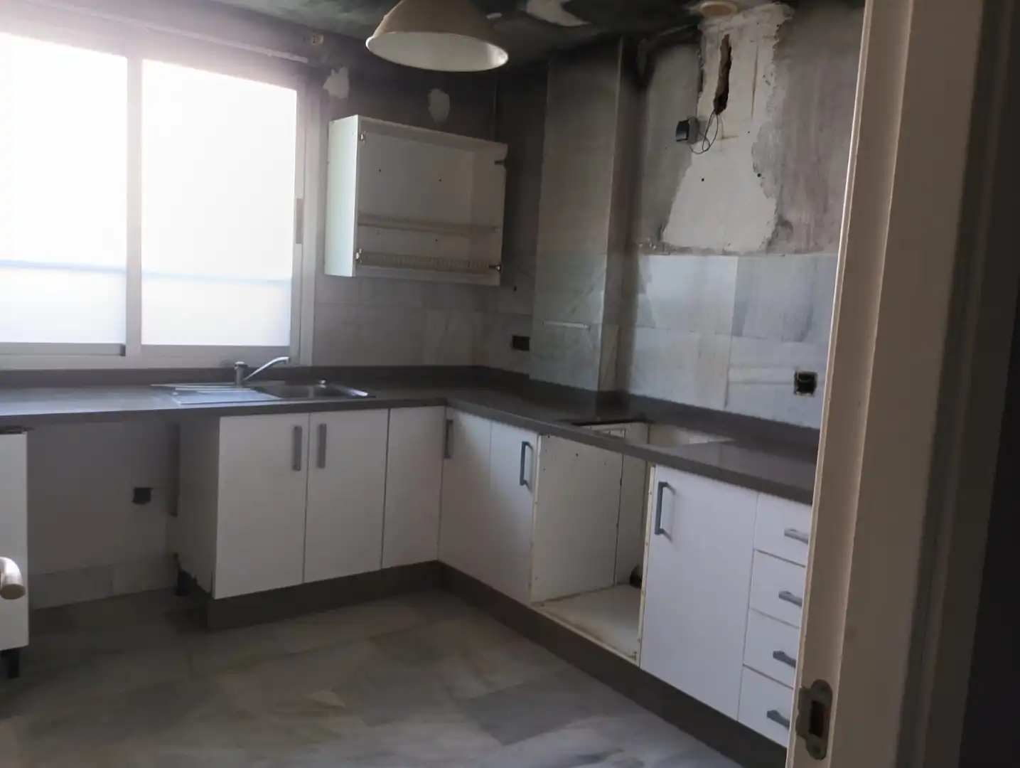 Cocina de Casa adosada en venta en Bollullos de la Mitación con Trastero