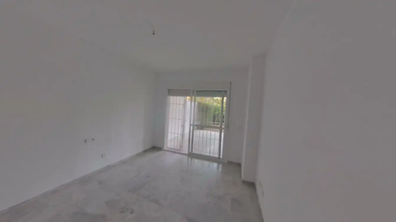 Piso en venta en Marbella con Piscina