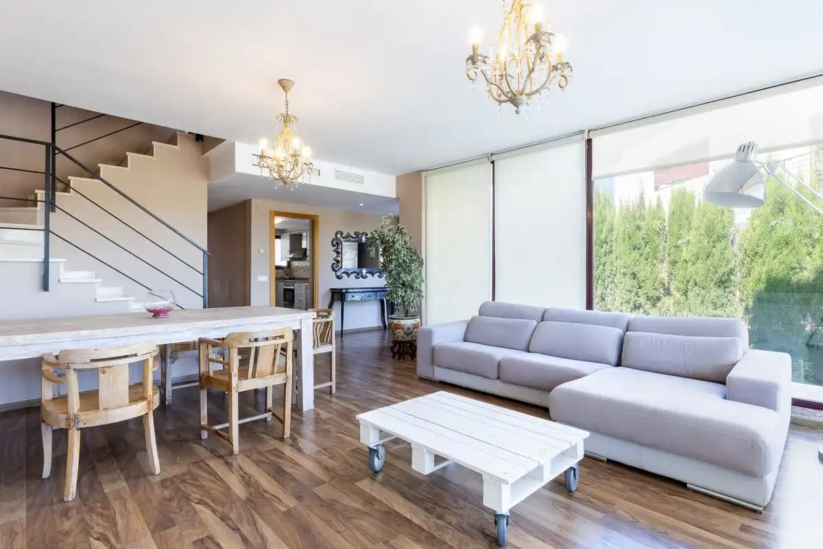 Living room of Houses for sale in Chiva  with Heating, Private garden and Storage room