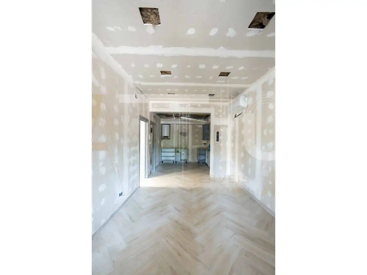 Flat for sale in Sabadell  with Air Conditioner