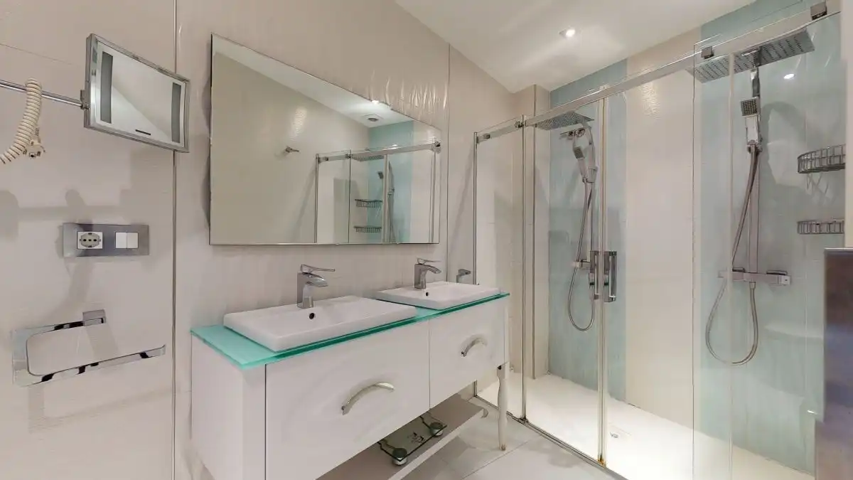 Baño de Apartamento en venta en Villafranca de los Barros con Aire acondicionado, Trastero y Balcón