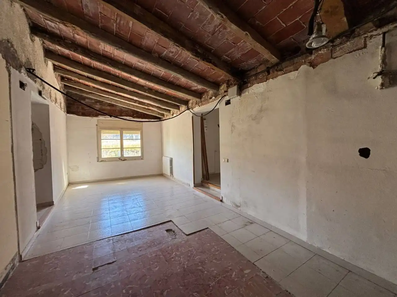 Casa o xalet en venda en La Llacuna amb Jardí privat