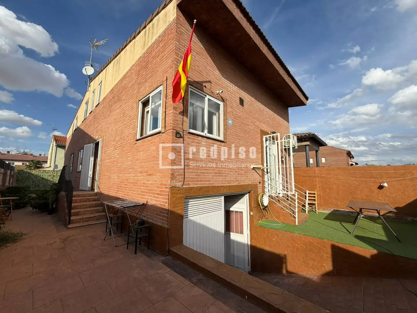 Vista exterior de Casa o xalet en venda en Fontanar, Guadalajara