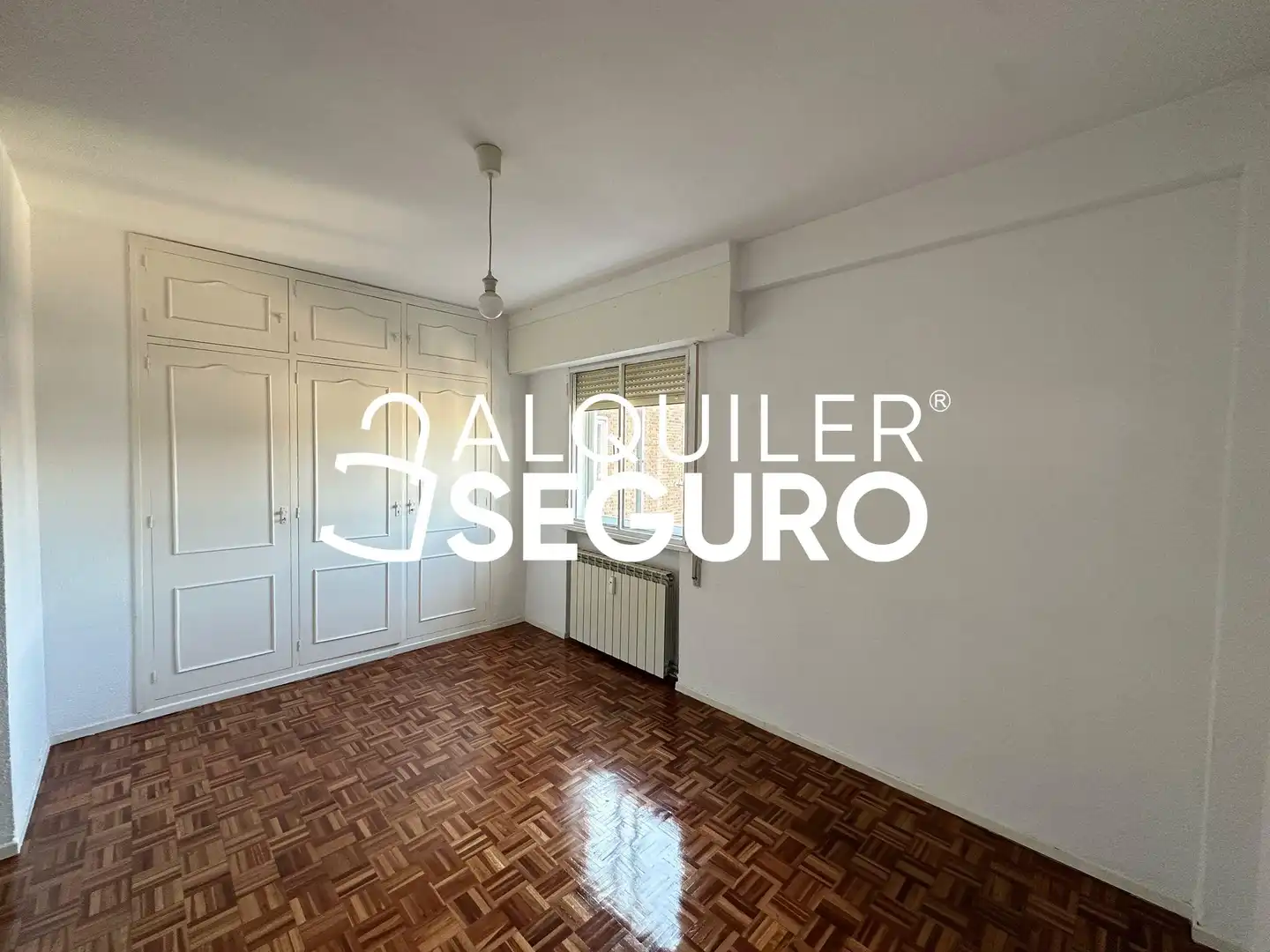 Habitación de Piso de alquiler en Madrid con Calefacción y Terraza