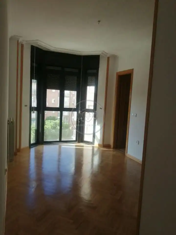 Piso con ascensor en alquiler en Avenida de Pablo Iglesias, imagen 4