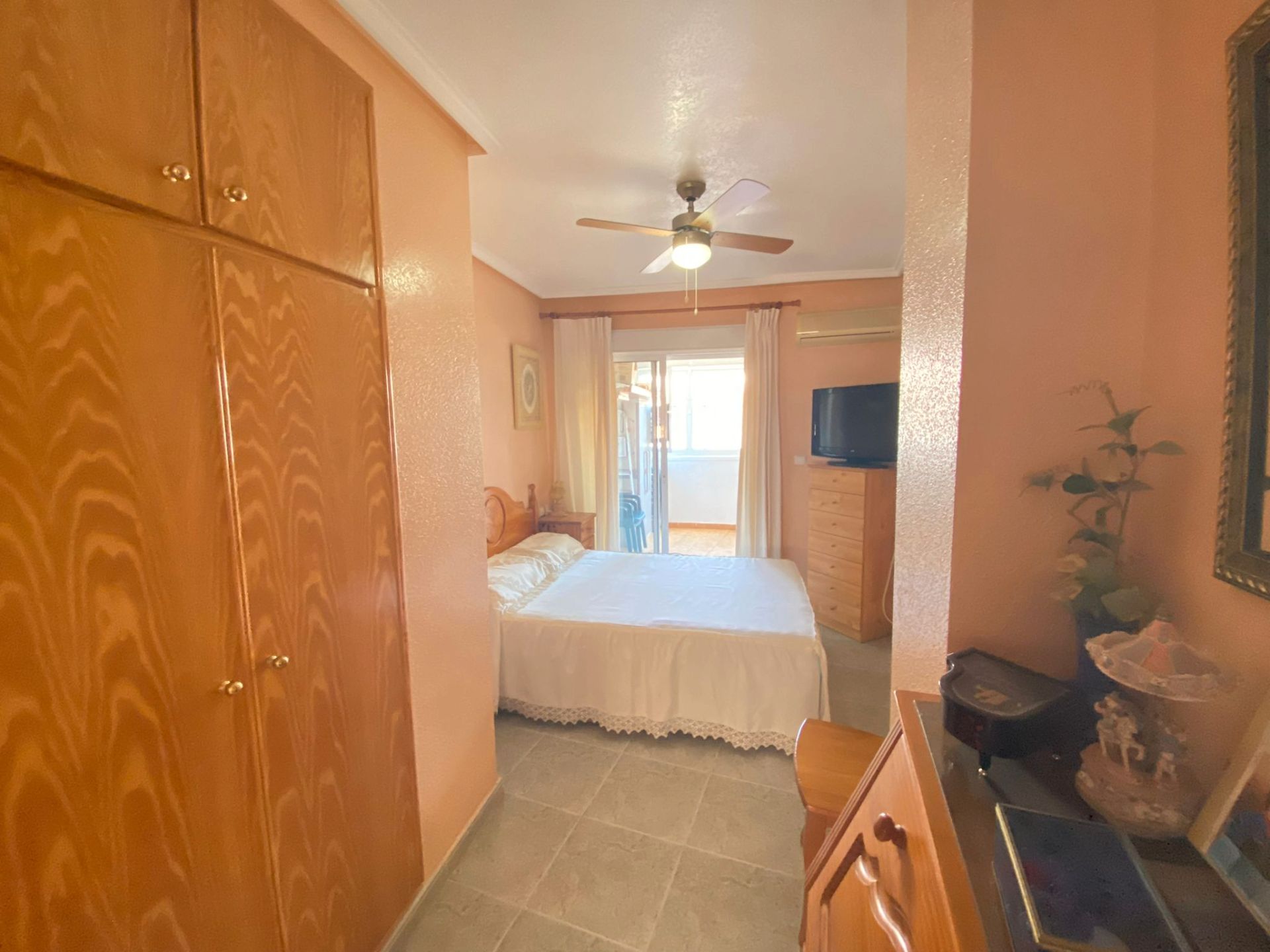 Bedroom of Flat for sale in Torrevieja  with Air Conditioner, Terrace and Furnished