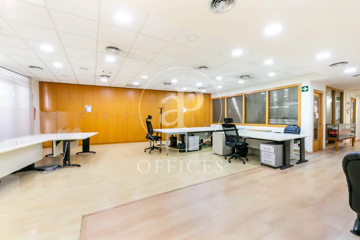 Oficina amb ascensor de lloguer a C. Comtal, imagen 28