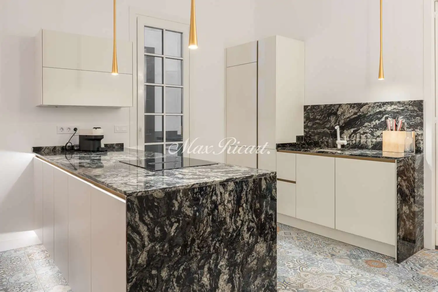 Appartamento con terrazza in vendita a Ciutat Vella, imagen 6
