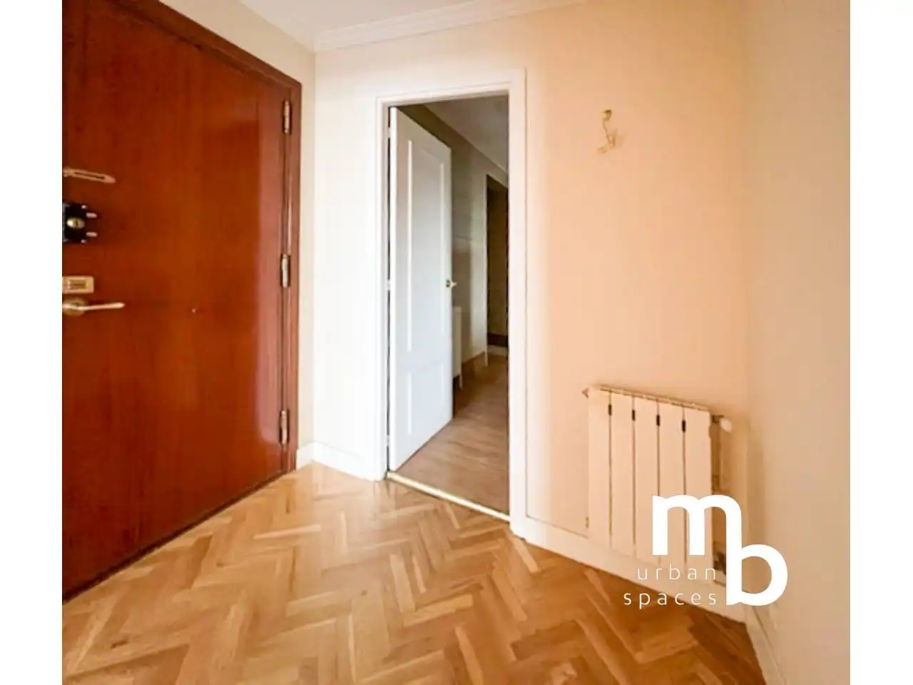 Habitación de Piso de alquiler en Madrid con Aire acondicionado, Calefacción y Parquet