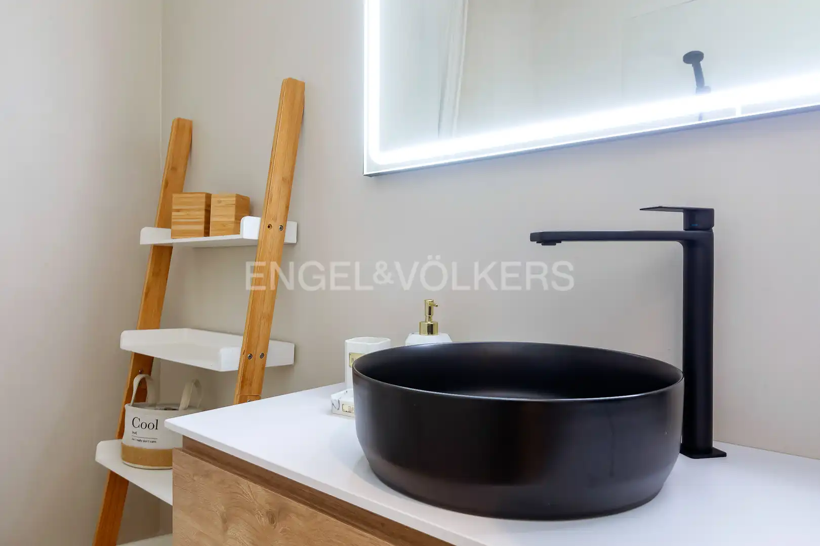Baño de Piso en venta en Barcelona con Aire acondicionado, Calefacción y Balcón