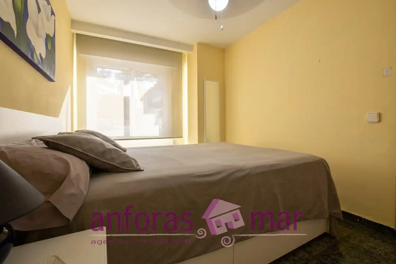 Habitación de Piso en venta en Torredembarra con Calefacción y Terraza