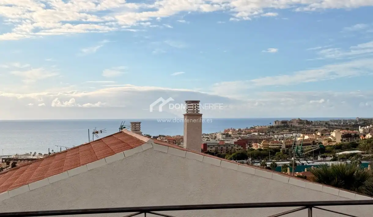 Pis amb piscina en venda a Costa Adeje, imagen 2