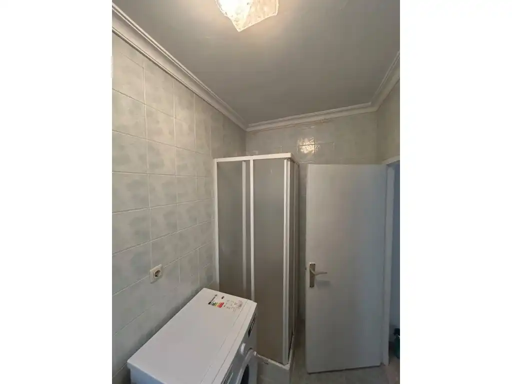 Bany de Apartament de lloguer en Puertollano