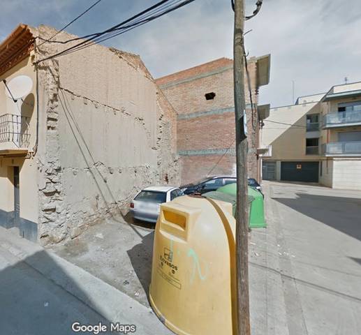 Terreno residencial en Venta en Travessera de la Barceloneta en La Portella