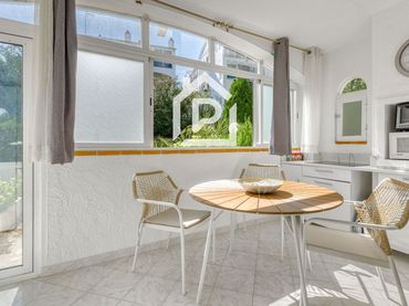 Wohnung mit Pool zum Verkauf in Josep Carner
