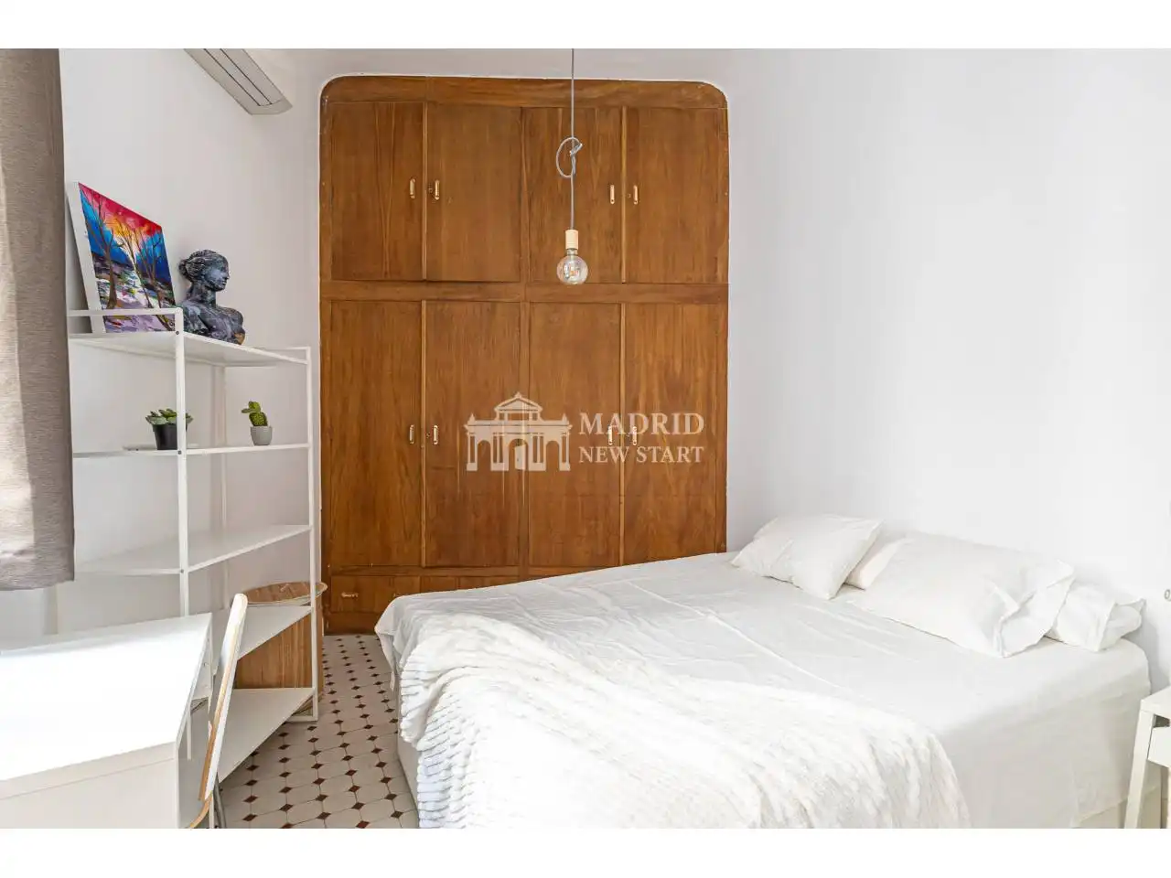 Bedroom of Flat for rent in Madrid  with Air Conditioner, Heating and Parquet flooring