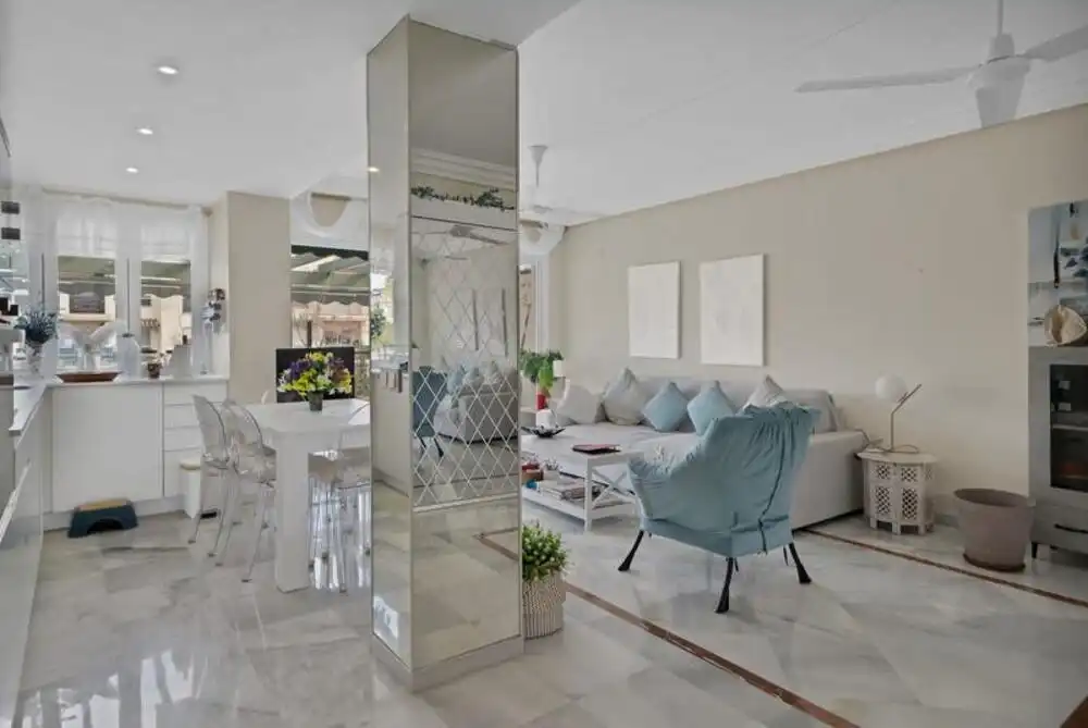 Mini appartamento con piscina in vendita a Nueva Andalucía, imagen 11