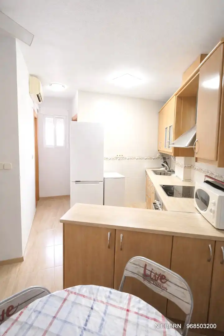 Küche von Einfamilien-Reihenhaus zur Miete in La Unión mit Klimaanlage, Terrasse und Möbliert