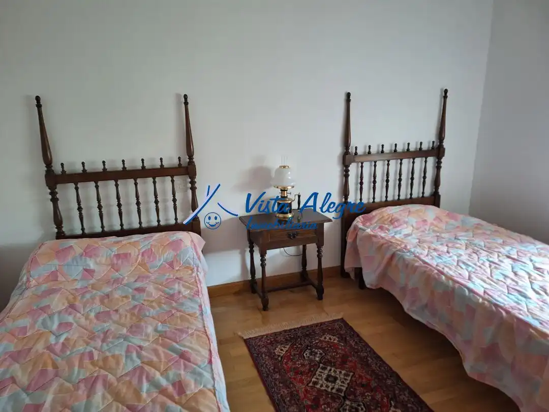 Bedroom of Flat for sale in Cuzcurrita de Río Tirón  with Heating and Furnished