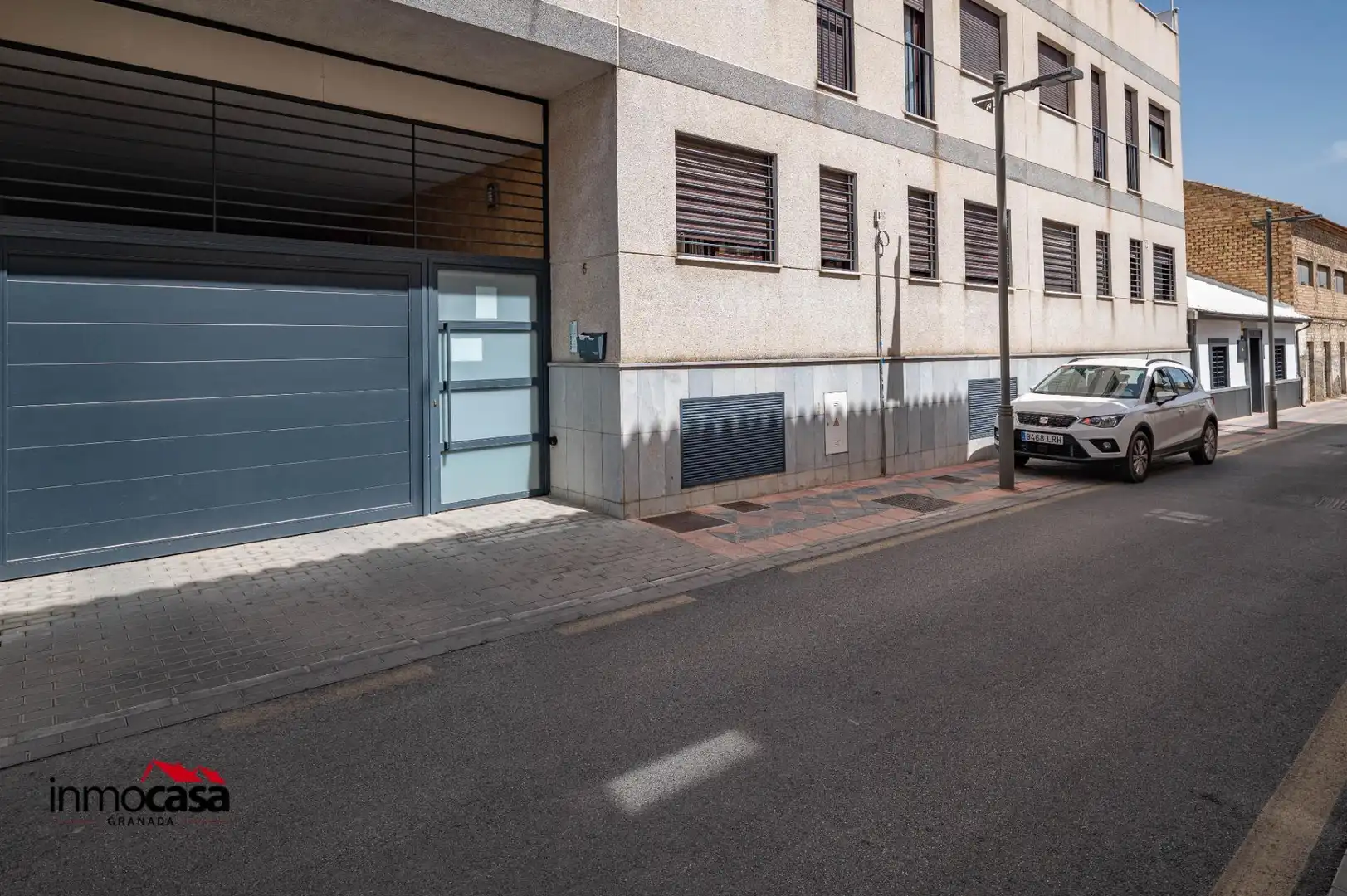 Parking of Flat for sale in Armilla  with Air Conditioner, Heating and Alarm