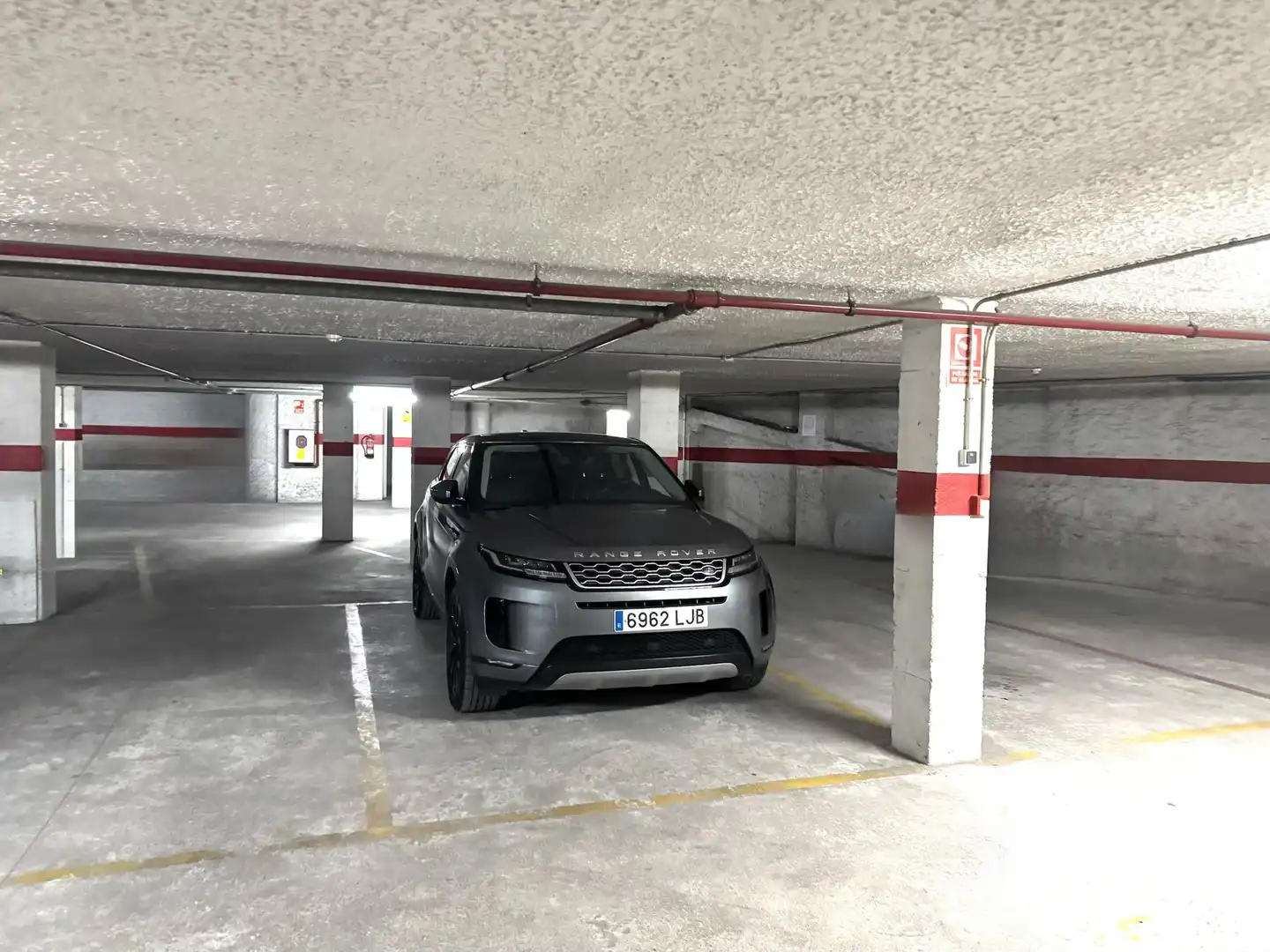 Parkplatz von Garage zur Miete in Dénia