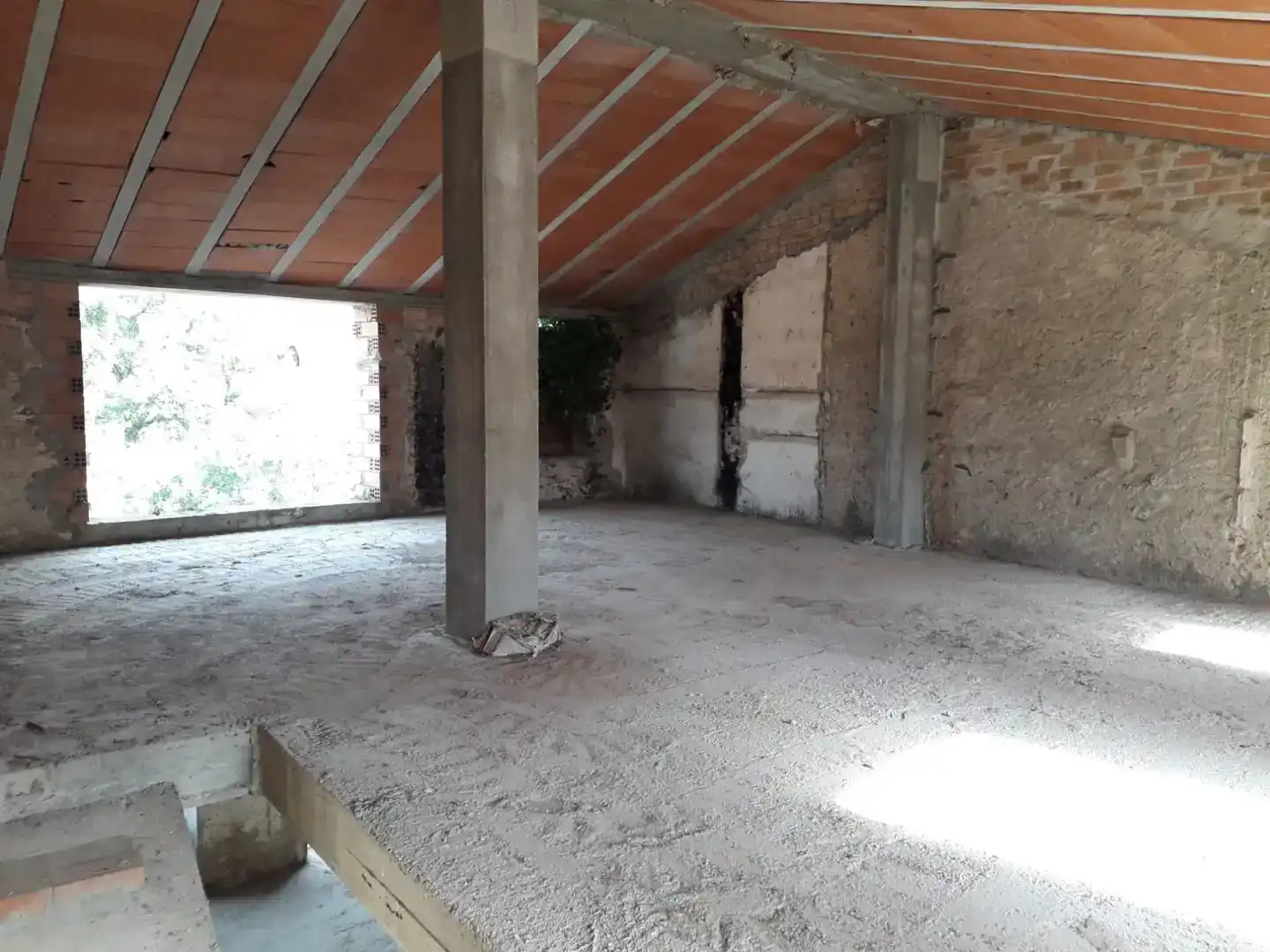 Garaje en venta en La Secuita