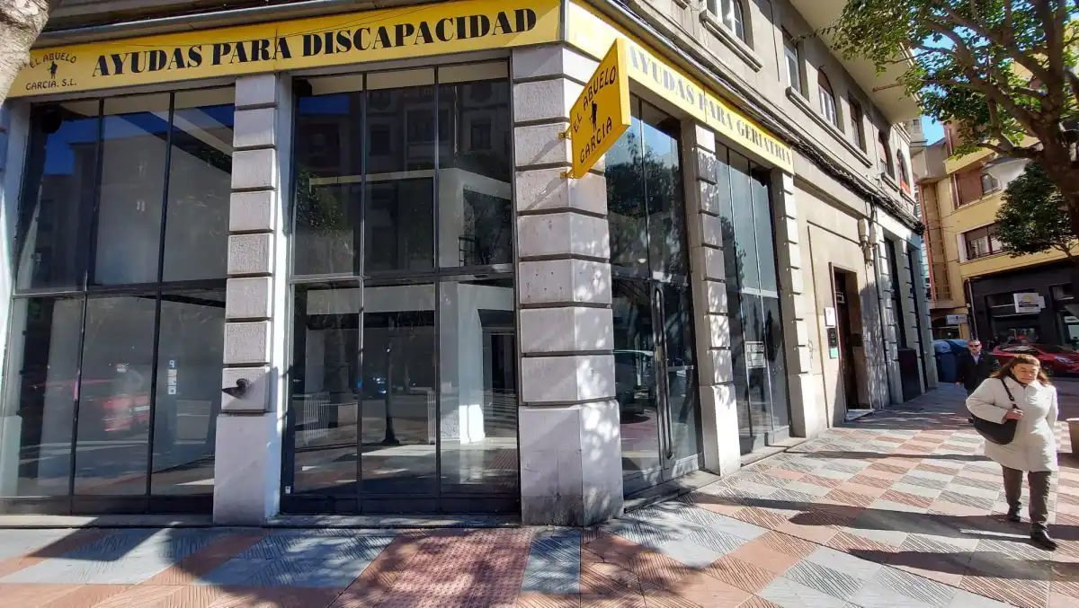 Local comercial en venda a Centro Ciudad