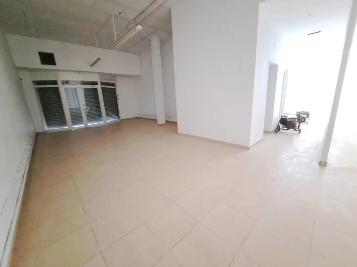 Local comercial en venta en La Serreta, imagen 3