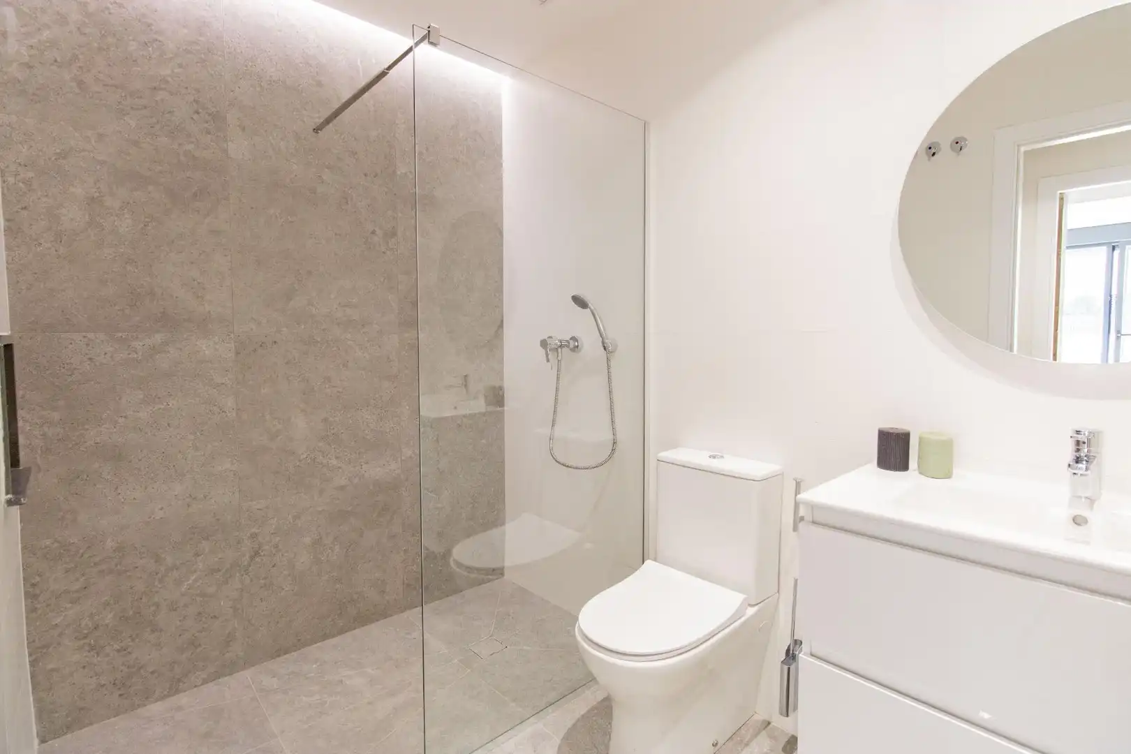 Ground floor for rent in Vinalesa, Valencia