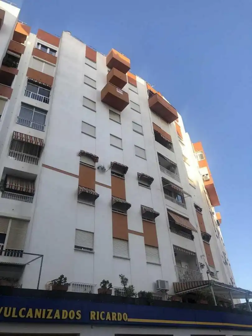 Piso en venta en Cmo de los enamorados, Crevillet