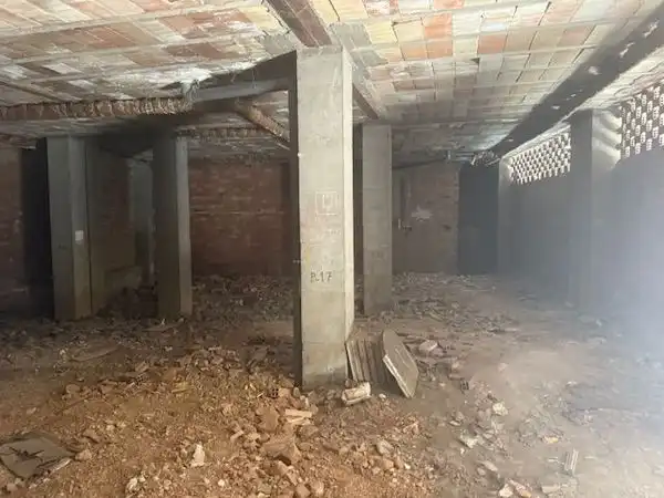 Local comercial de lloguer a Calle Pablo Neruda 4, imagen 4