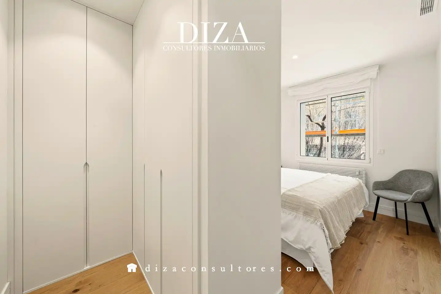 Bedroom of Flat for sale in Madrid  with Air Conditioner, Heating and Parquet flooring