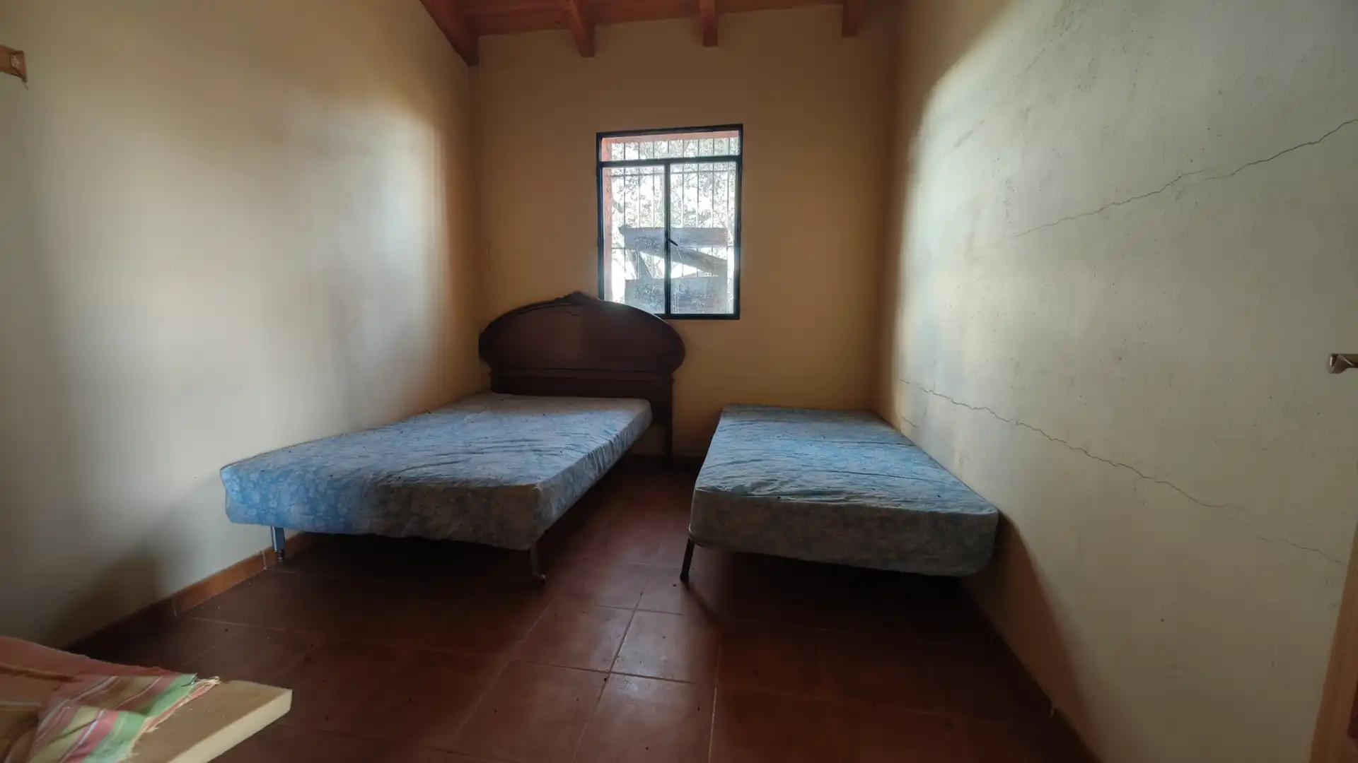 Bedroom of Houses for sale in Campanario