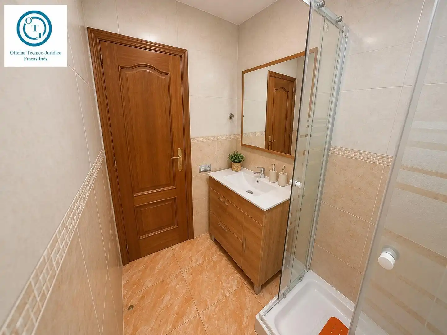 Badezimmer von Wohnung zum Verkauf in Mollet del Vallès mit Klimaanlage und Balkon