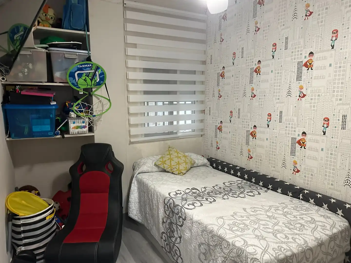Habitación de Piso en venta en Sevilla con Aire acondicionado y Amueblado
