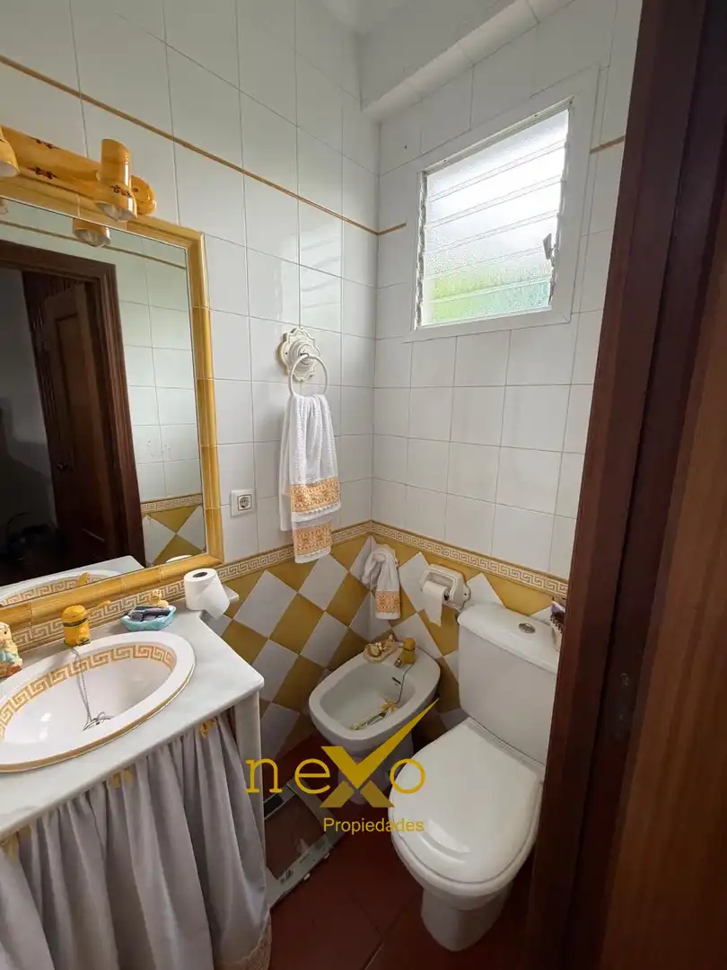 Baño de Casa o chalet en venta en Carmona con Aire acondicionado, Jardín privado y Terraza