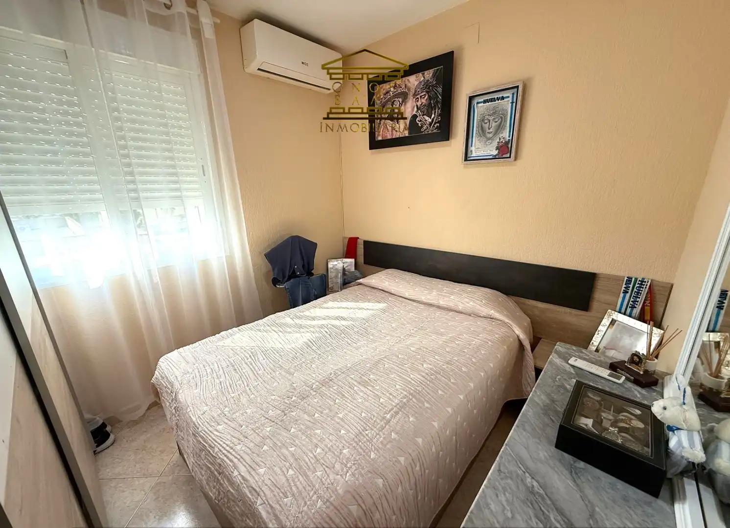Habitación de Piso en venta en Huelva con Aire acondicionado y Amueblado