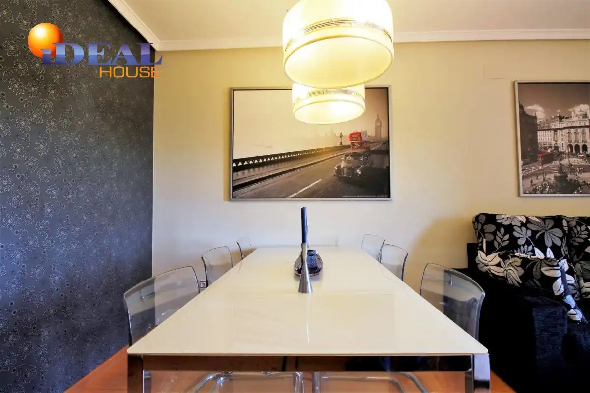 Dining room of Flat for rent in Maracena  with Heating, Terrace and Furnished